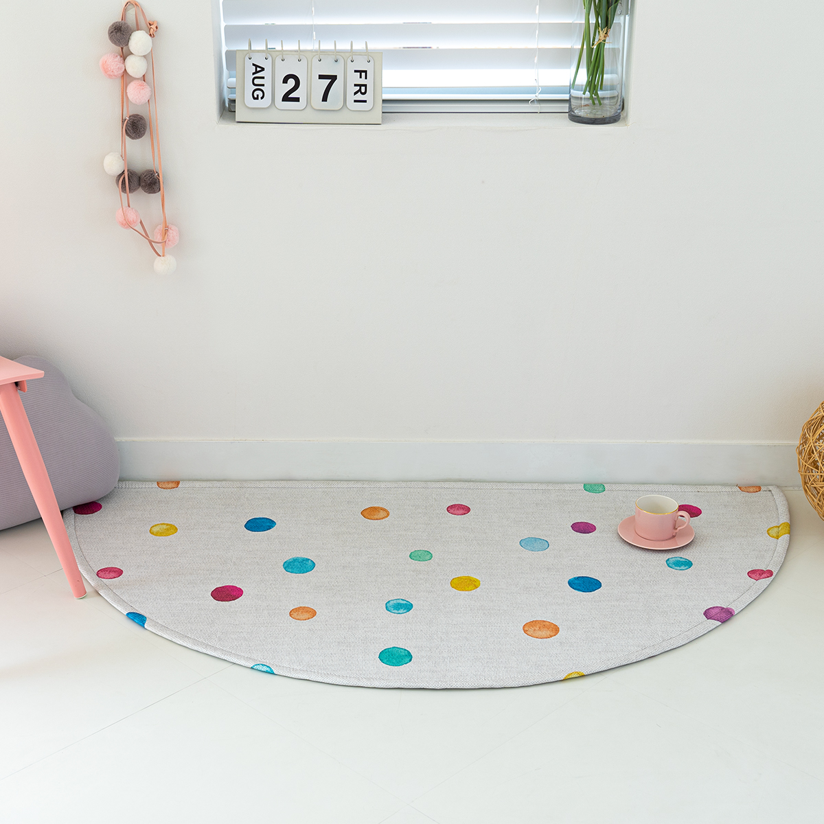 마이하우스 아이방 반원 러그 미끄럼방지 먼지제로 버블캔디, 145cm