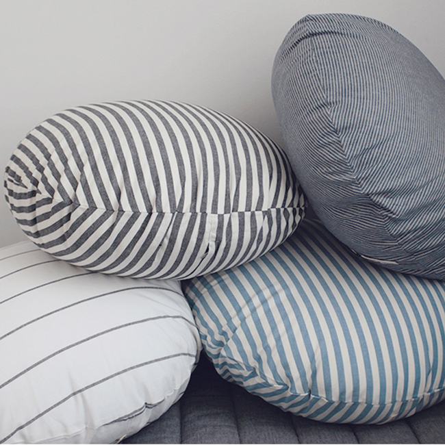 바이아미 스트라이프 원형 둥근 쿠션 맞춤 소파 등