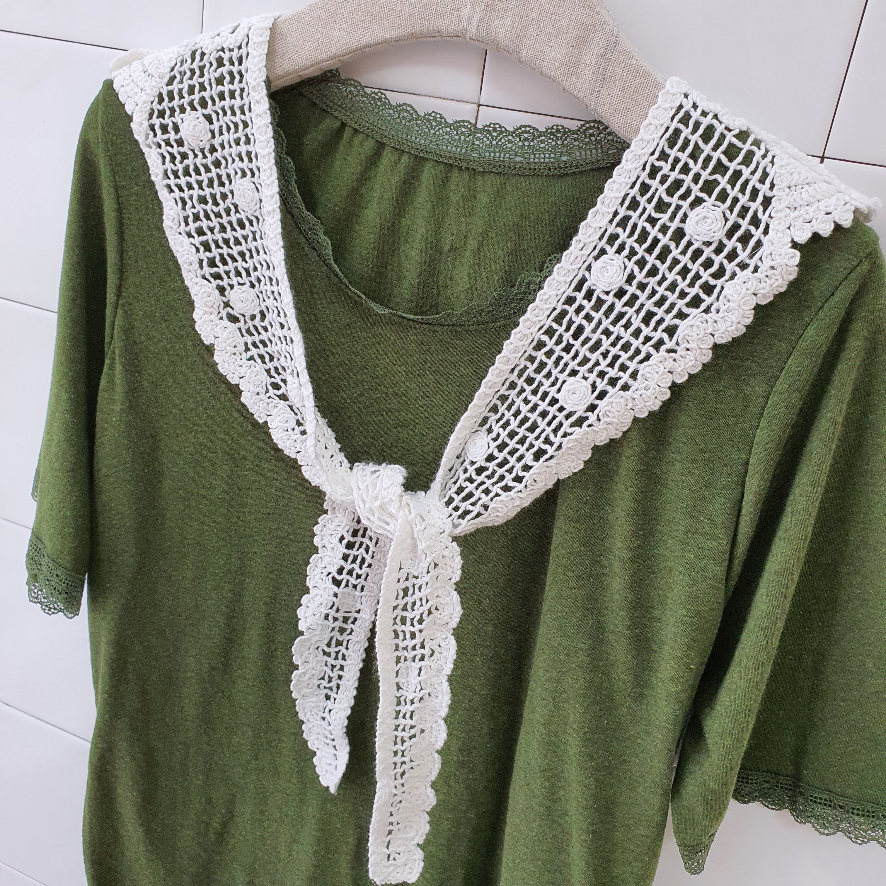 레이스 뜨게 둥근 케이프