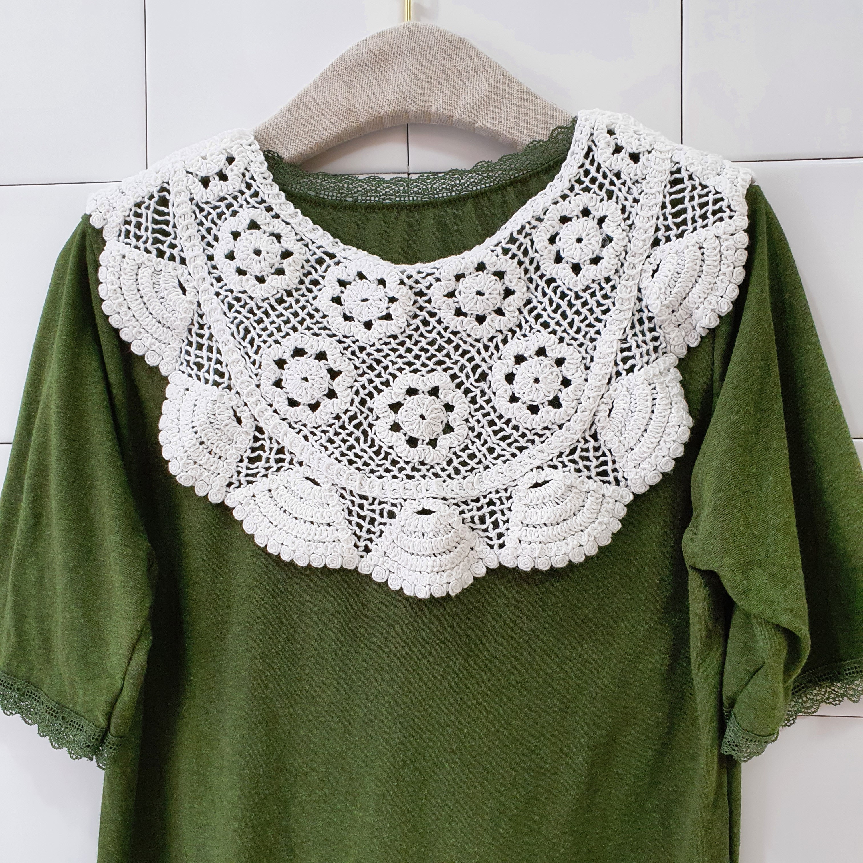 레이스 뜨게 둥근 케이프