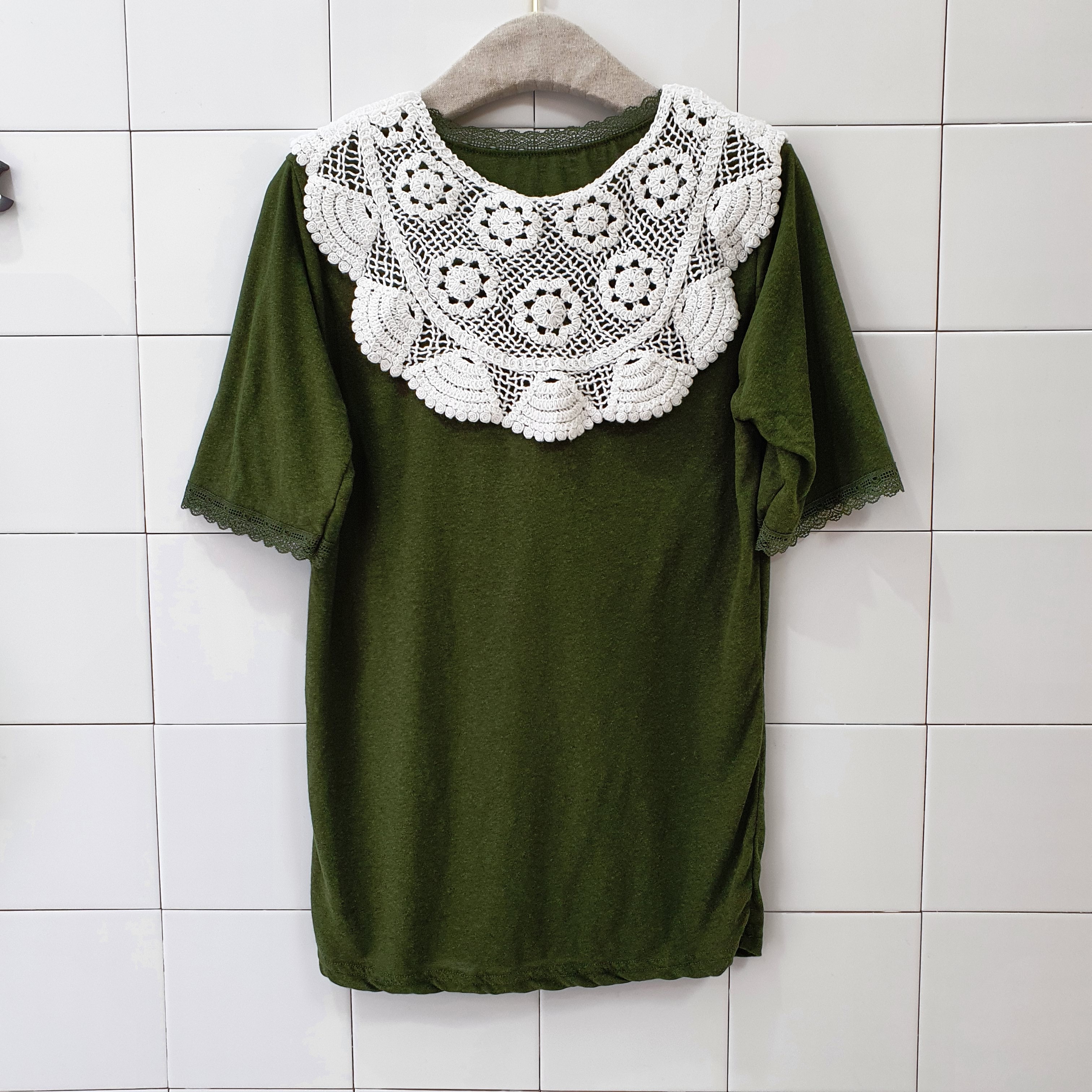 레이스 뜨게 둥근 케이프