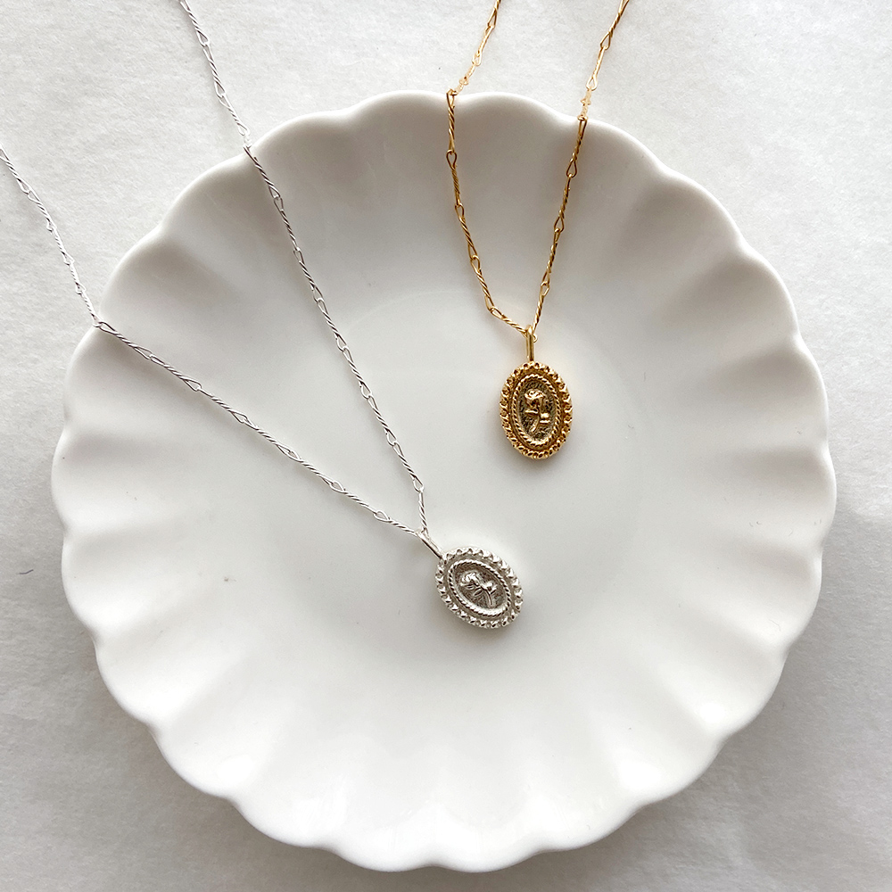 무배] 실버925 타원 장미 펜던트 빈티지 목걸이 2colors - FebMe