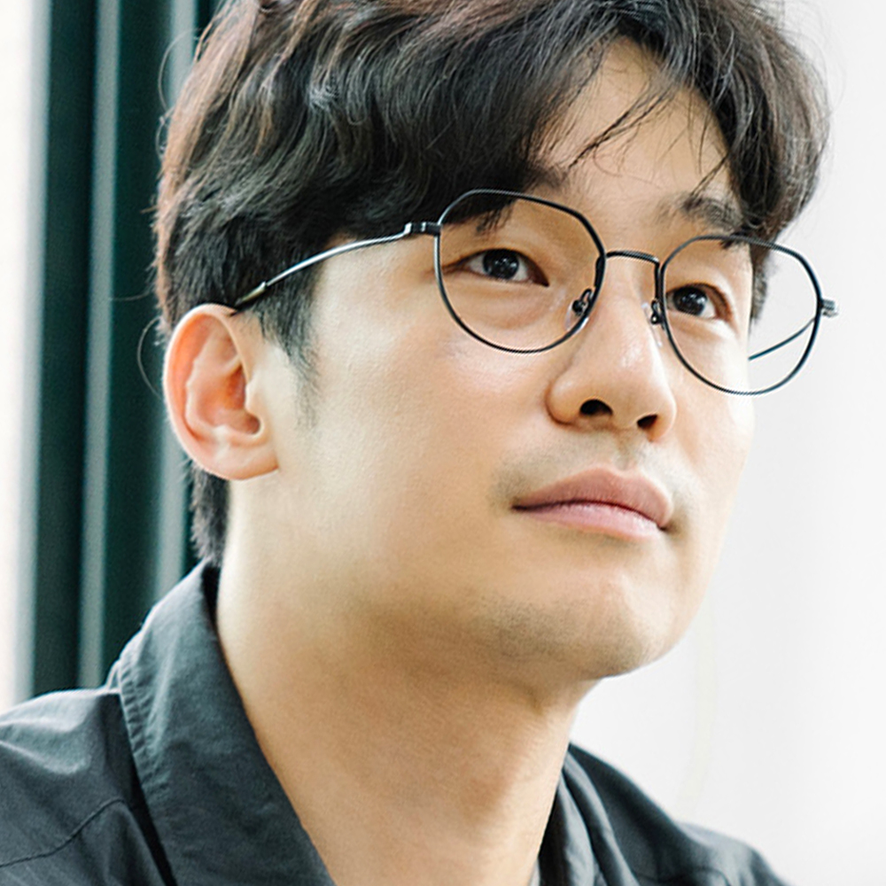 애쉬크로프트 휴즈3 큰 오버사이즈 가벼운 티타늄 안경테 - 상품 이미지