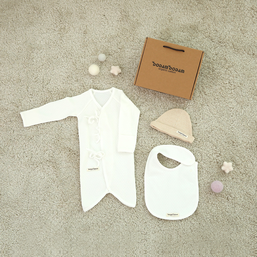 도담도담 오가닉 코튼 무형광100% 아기 신생아 배냇슈트 턱받이 모자 (브라운)