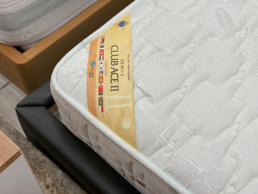 quiltQbed_05.jpg