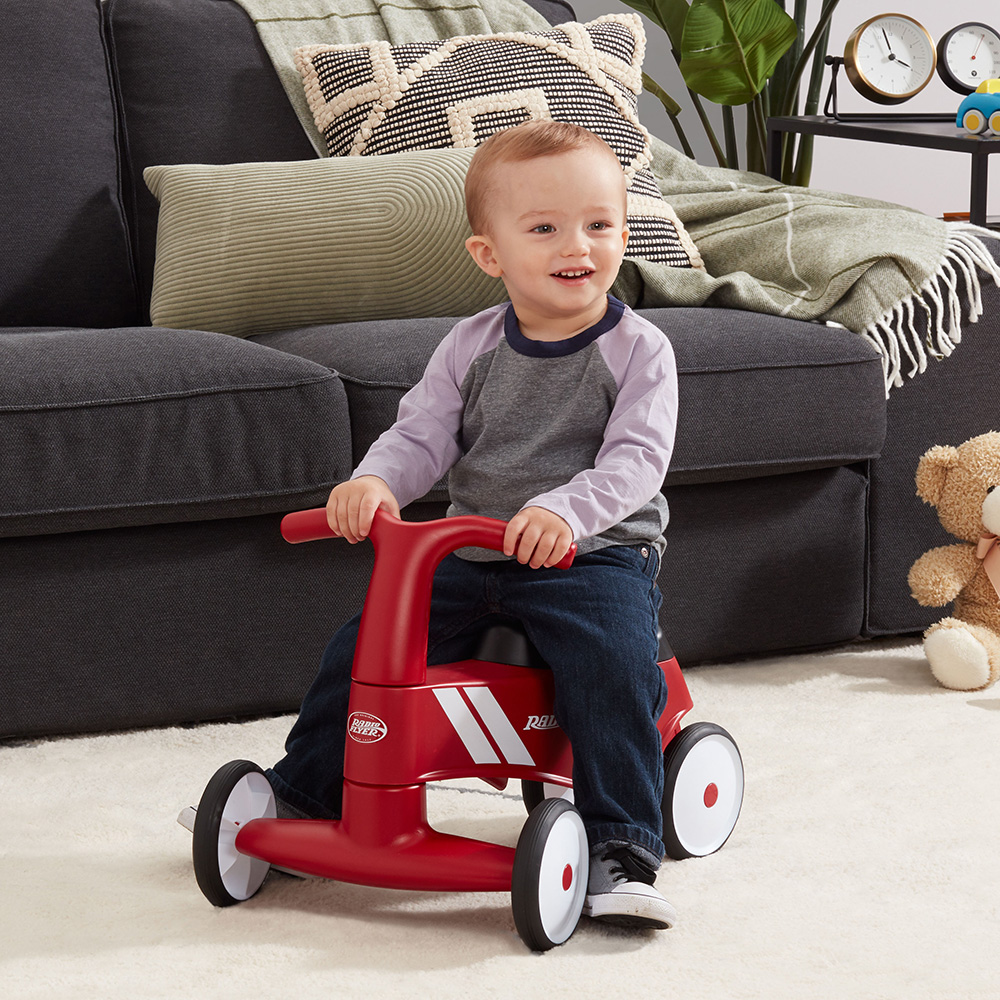 [라디오플라이어] 스쿠터어바웃 스포츠 무소음 붕붕카 유아 돌선물 자동차