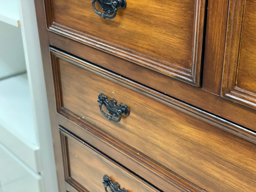 antiquedrawers_04.jpg