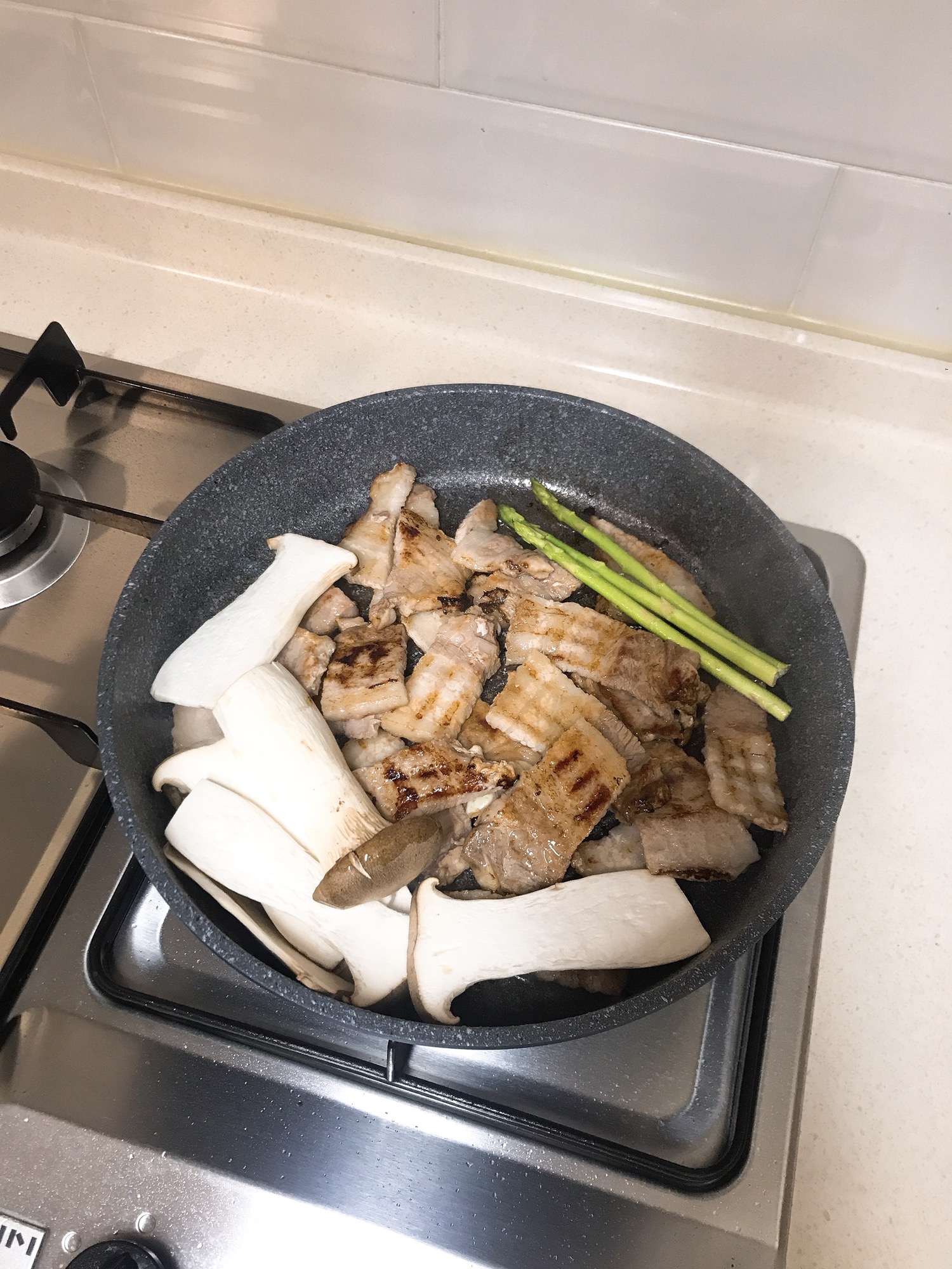 삼겹살 목살 수육 보쌈 통삼겹살 듀록 캠핑 바베큐 돼지 갈비 고기 - 상세 이미지 3