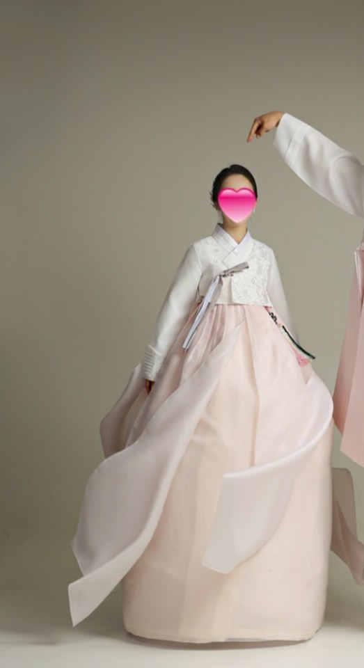 한복대여 은가비한복 올킬커플10번 드레스 웨딩촬영 결혼식 돌잔치 신랑신부 상품 이미지