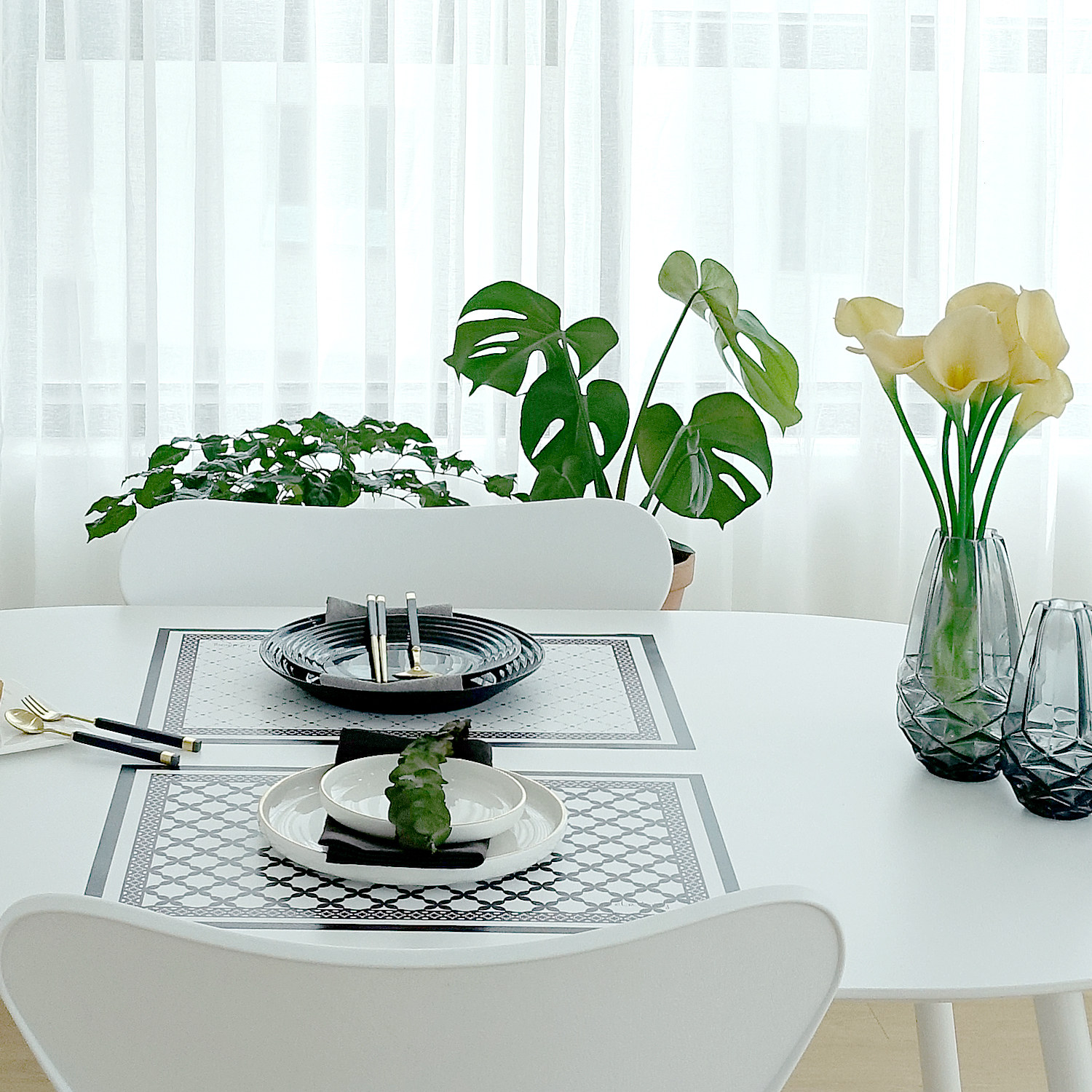 일회용 종이 식탁매트 10P 세트 모노화이트 엘라다이닝