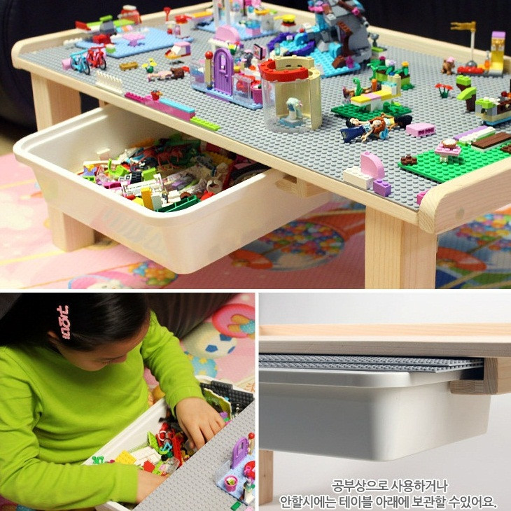 편백나무로 만든 접이식 레고책상
