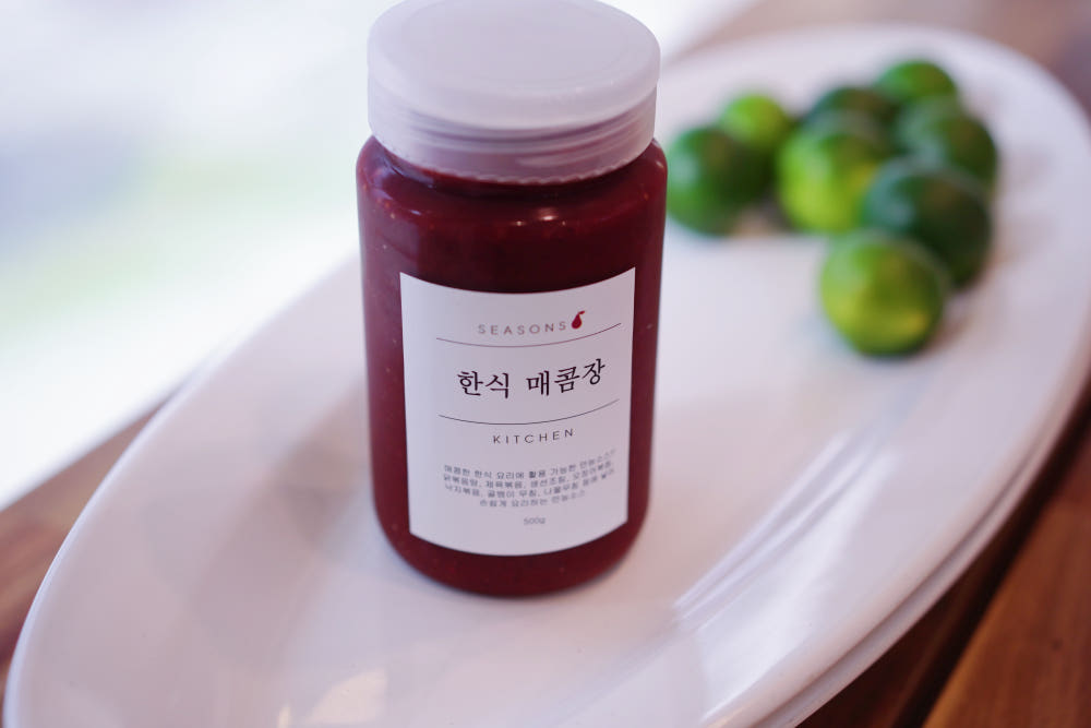 https://shop-phinf.pstatic.net/20200820_13/1597935315467Ff7cM_JPEG/35296054075082427_512982044.jpg?type=o1000