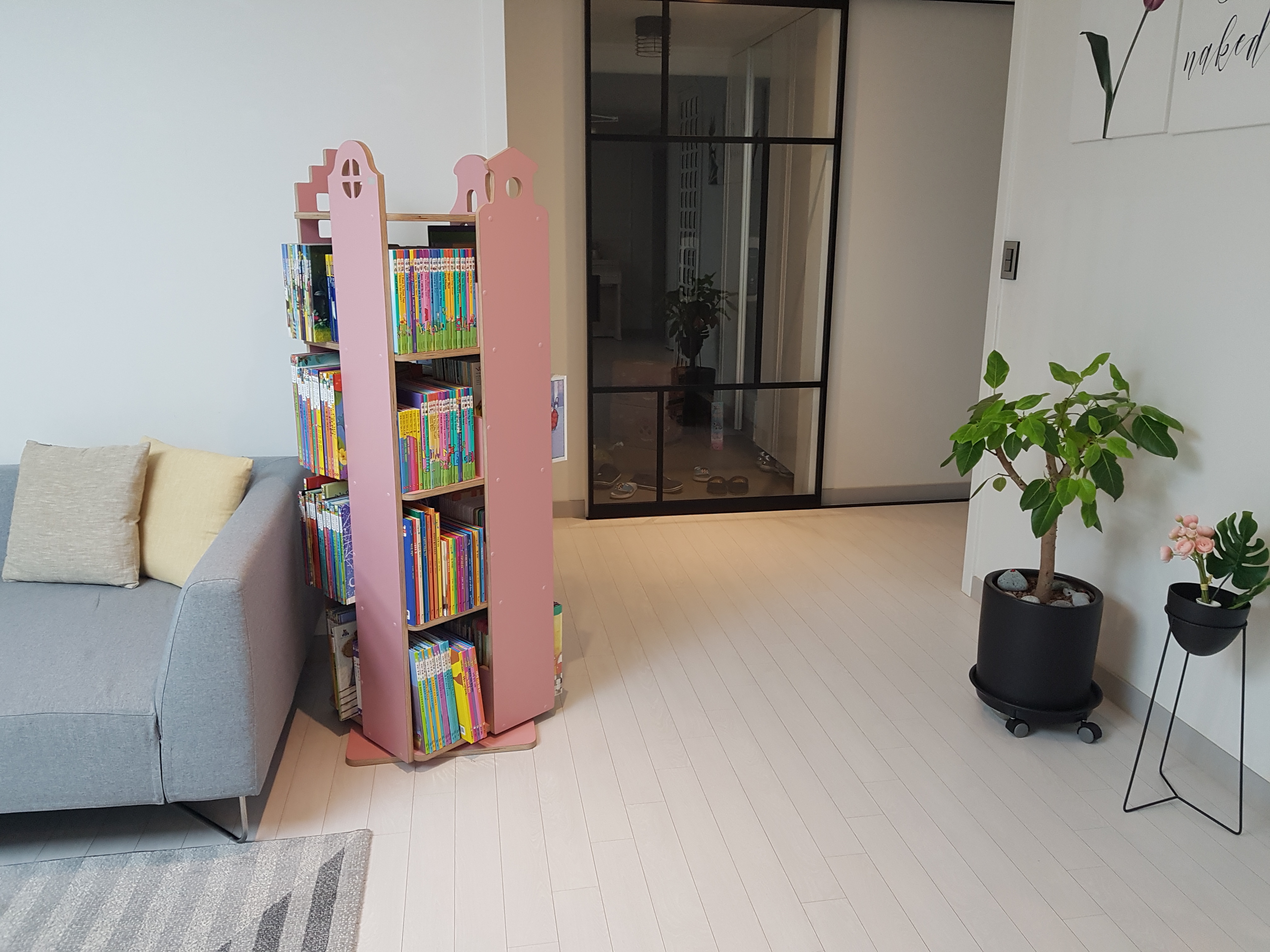 회전책장  포레아  4단 아기책장 유아 어린이 책장 암스텔 화이트