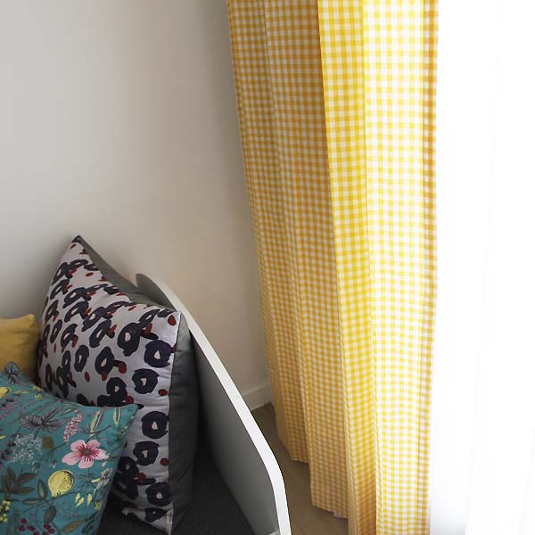 바이아미 노랑 체크 아이방 작은방 커튼 맞춤제작 아기방 여아 남아 빈티지 커텐