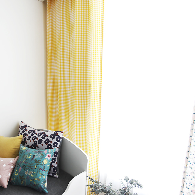 바이아미 노랑 체크 아이방 작은방 커튼 맞춤제작 아기방 여아 남아 빈티지 커텐