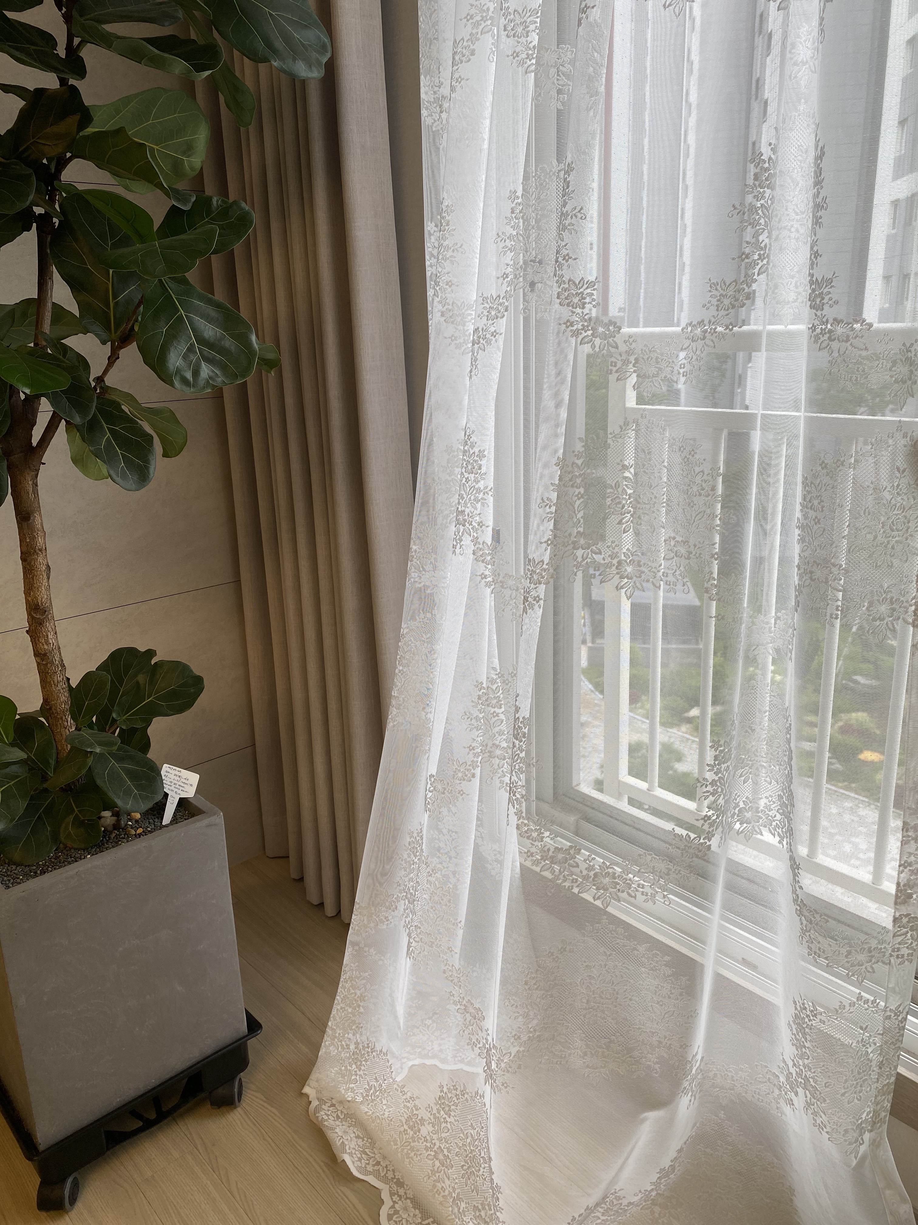 눈꽃망사 자수 레이스 포인트 속커튼(맞춤제작)