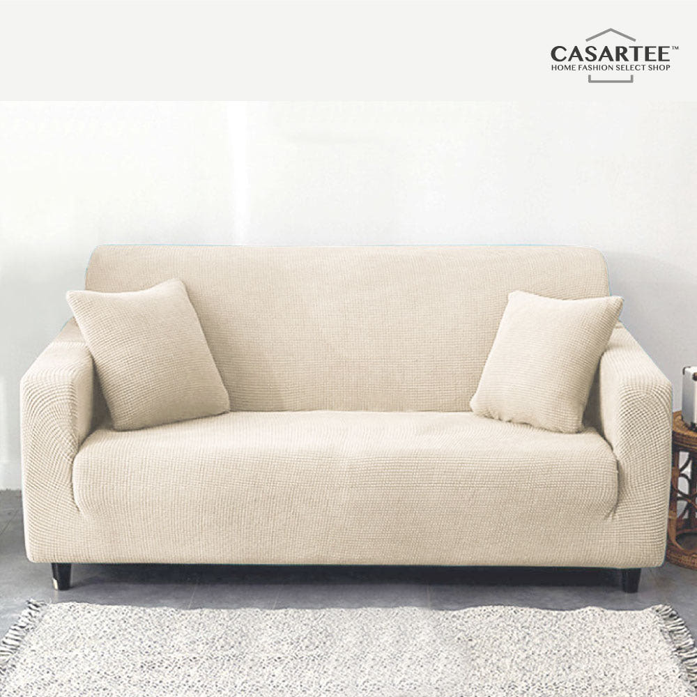 패브릭 쇼파커버를 씌운 후 깔끔하게 변신한 쇼파