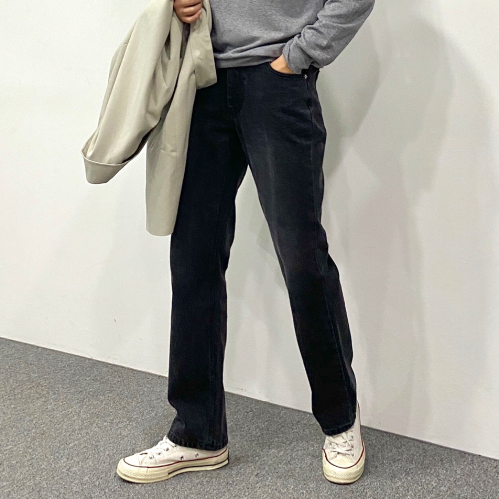 남자 흑청바지 그레이진 레귤러핏 세미와이드 부츠컷 청바지 - 상세 이미지 4
