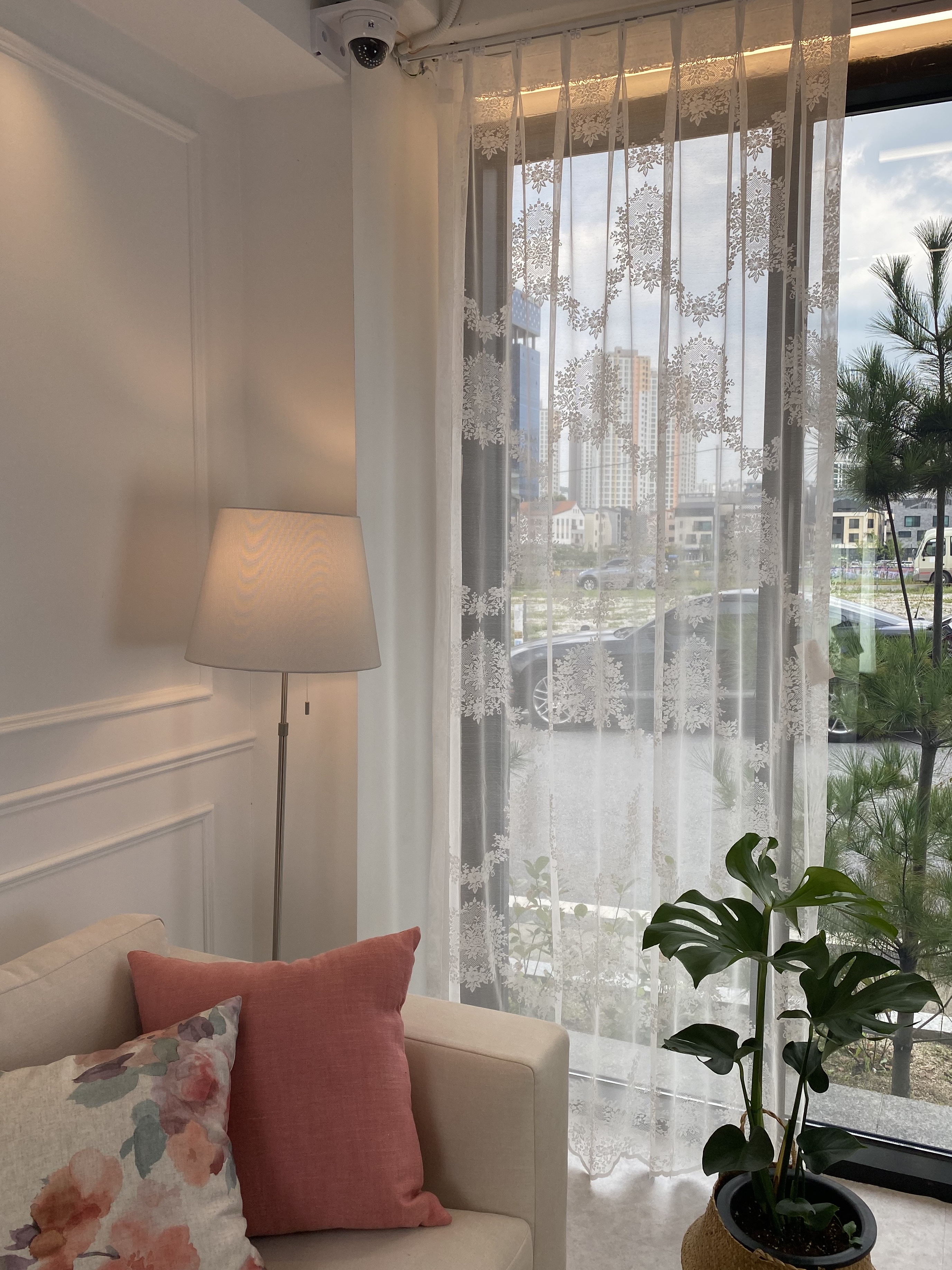 눈꽃망사 자수 레이스 포인트 속커튼(맞춤제작)