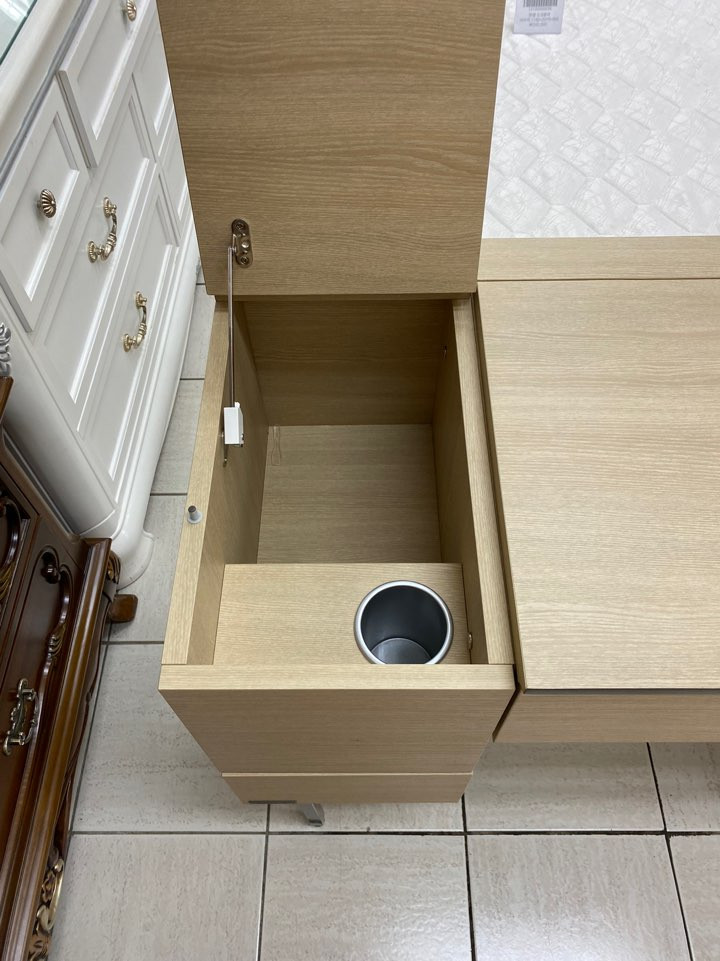 dressingtabl_04.jpg