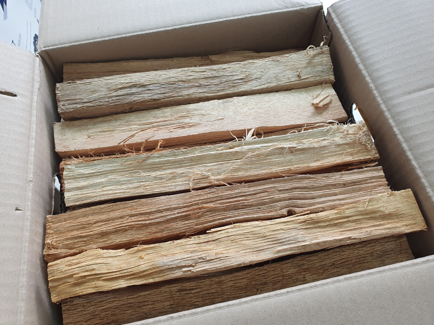 캠핑토크 참나무장작- 10kg(박스) - 상세 이미지 2