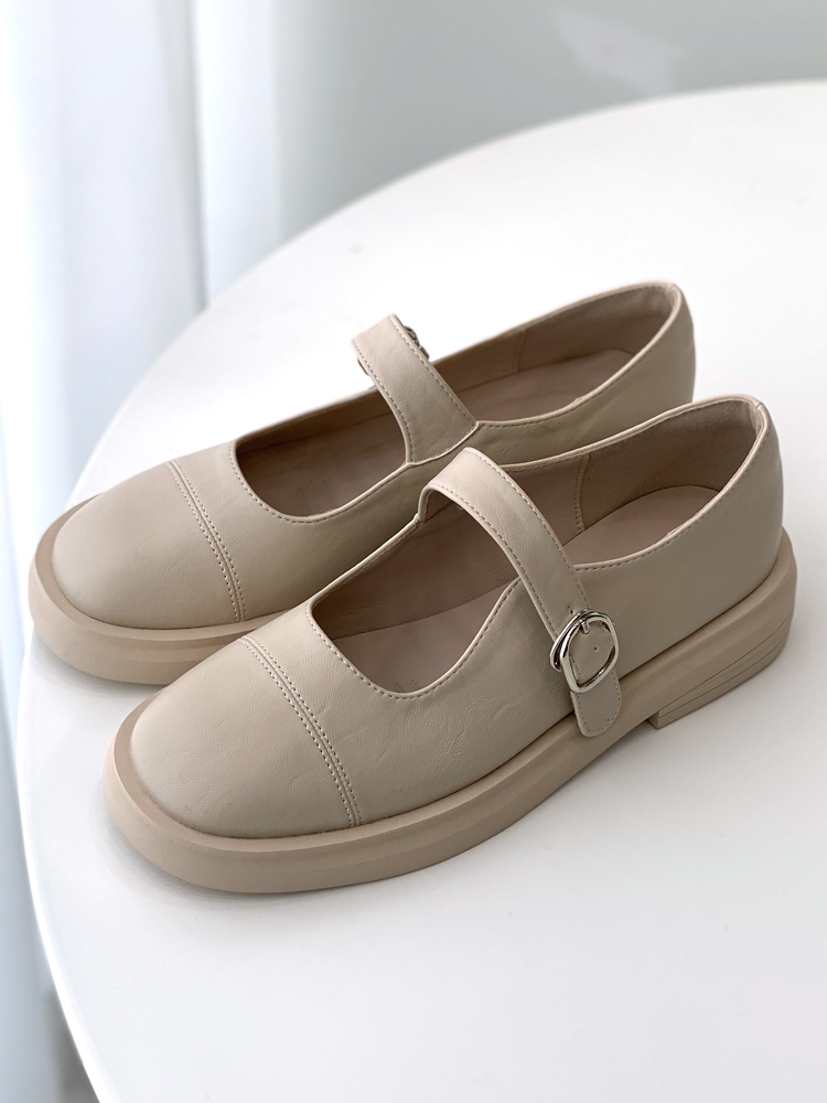 발편한 쿠션 둥근코 메리제인 로퍼 발등 스트랩 플랫슈즈