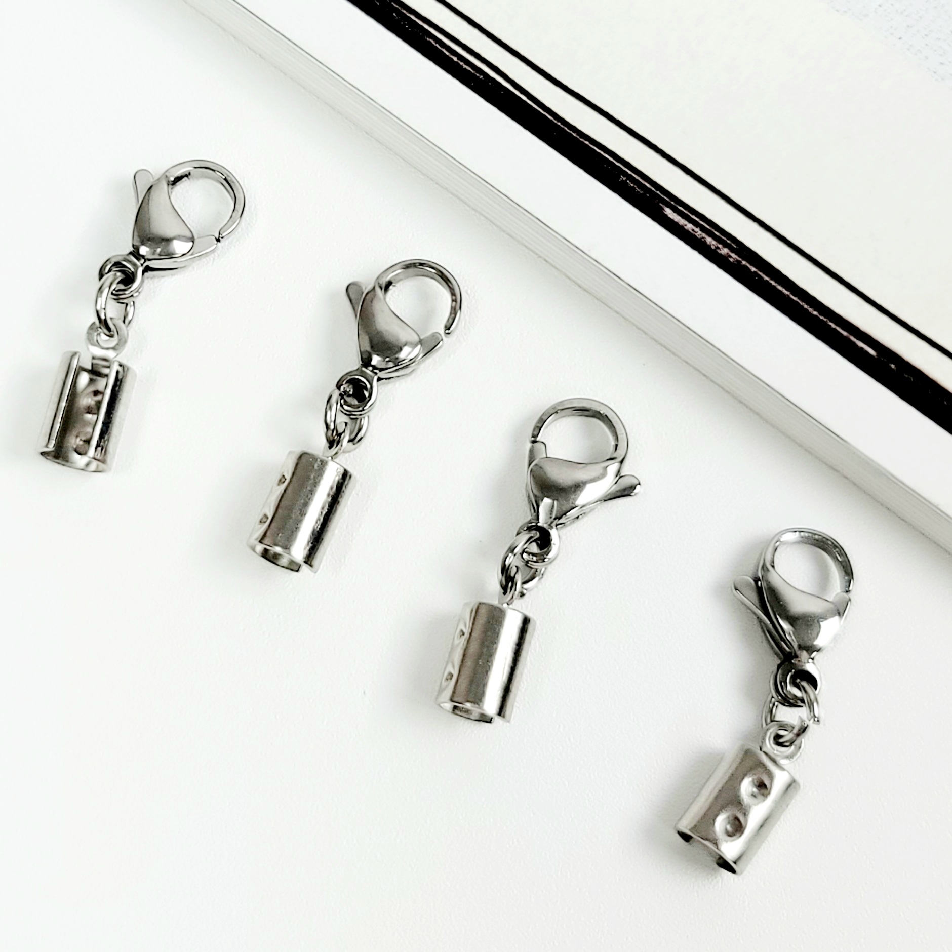 4.5mm)실버 라운드 스트랩 마감장식(1쌍) - 상품 이미지