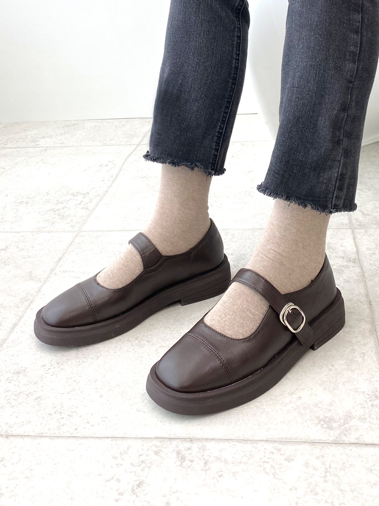 발편한 쿠션 둥근코 메리제인 로퍼 발등 스트랩 플랫슈즈