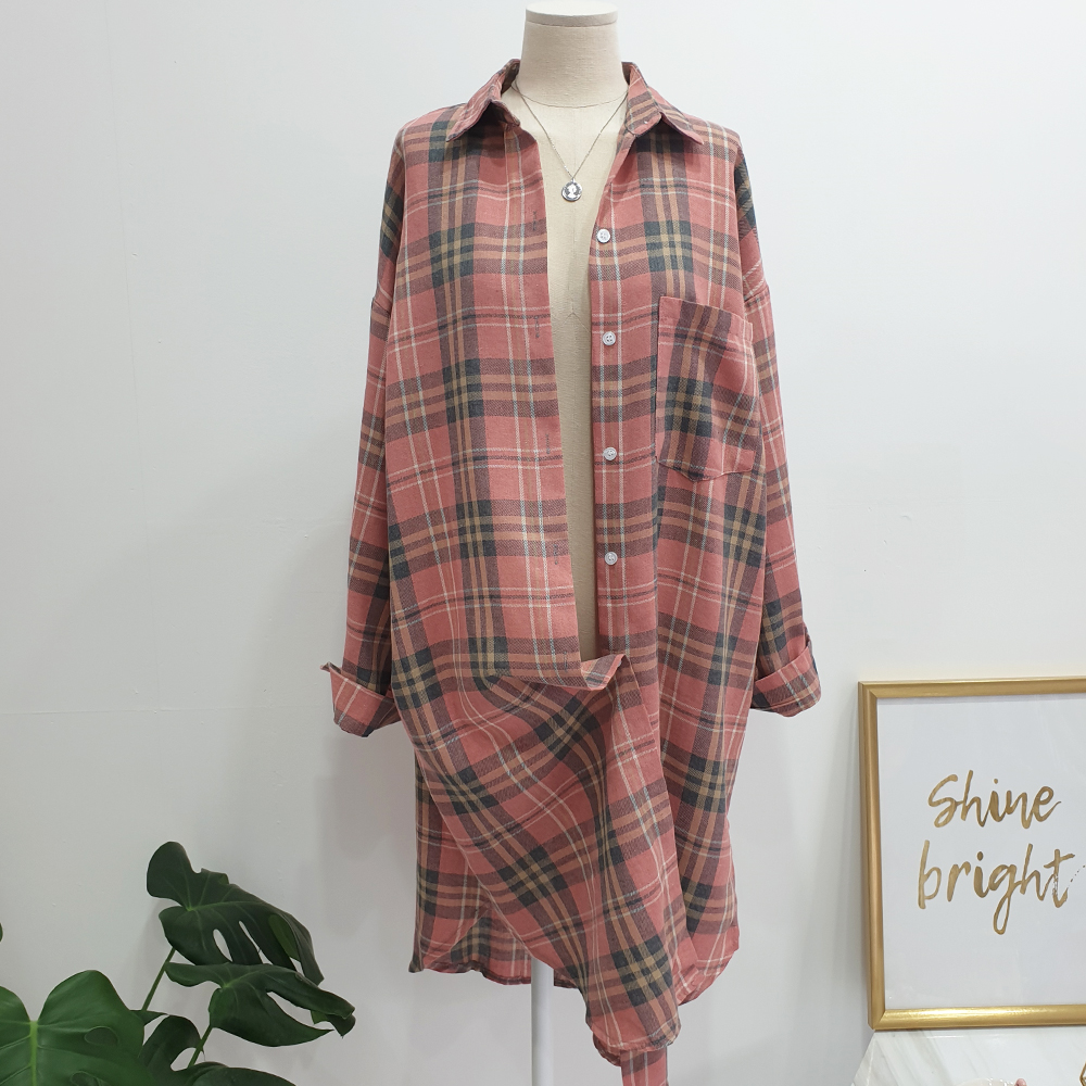 여성 오버핏 체크 롱셔츠 데일리룩 루즈핏 남방 원피스형 셔츠 - 상세 이미지 3