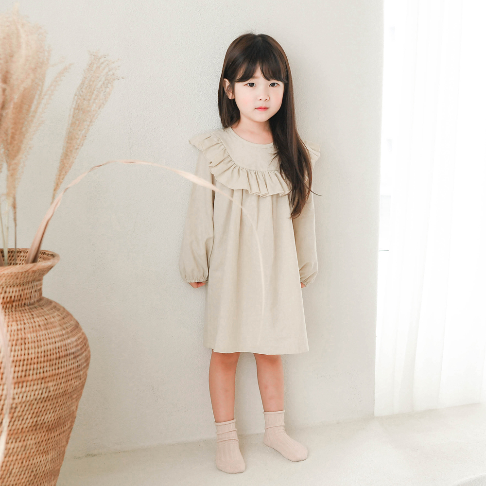 아즈윈 원피스 오가닉 여아 아동 가족사진 베이지 돌 백일 촬영 기본 루즈핏