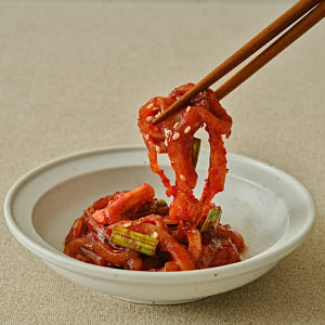 여수 나래식품 국내산 오징어젓갈 300g  오징어젓 저염 맛있게 먹은 솔직 후기 - 상품 이미지 2