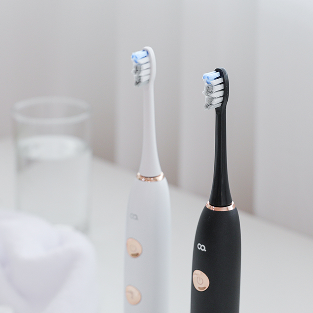 오아 클린이소프트 음파 전동칫솔 무선 자동 스마트 미세모 진동칫솔