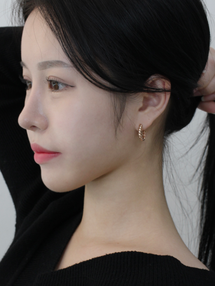 귀걸이 원터치 볼드 꼬임 링 꽈배기 밧줄 데일리 선물 여자 친구 선물 14K - 상세 이미지 2