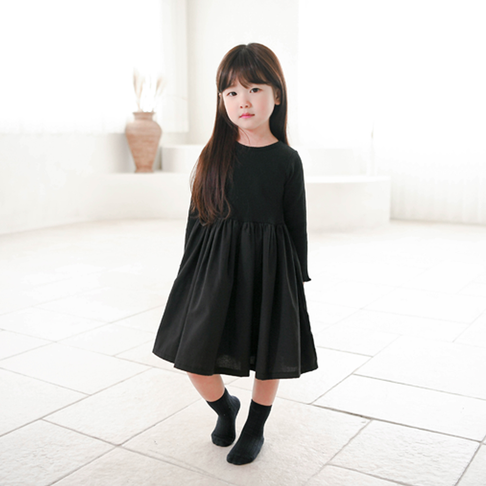 로핀 골지원피스 오가닉  여아 아동 아이보리 블랙 베이직 기본 보통핏 면린넨 혼방