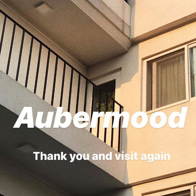 오버무드 스토어 로고