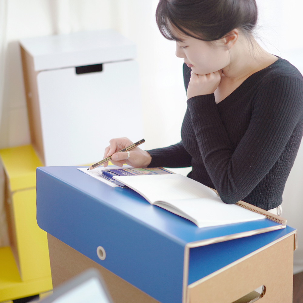 종이가구 스탠딩 책상 스탠드 데스크 높은 테이블 키높이 키다리 서서 일하는 책상