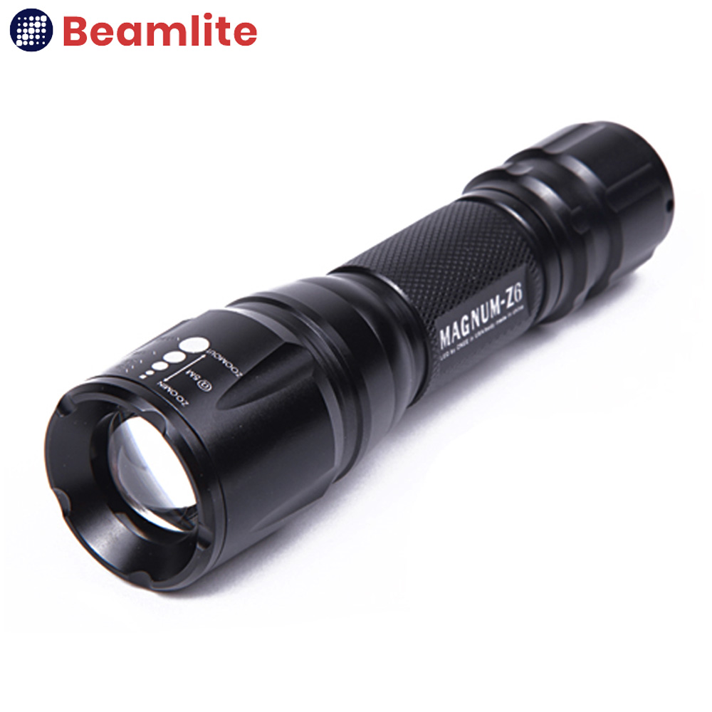 매그넘 Z6 LED 줌라이트 1300루멘 충전식 손전등 군용 경찰 경호원 전술 후레쉬