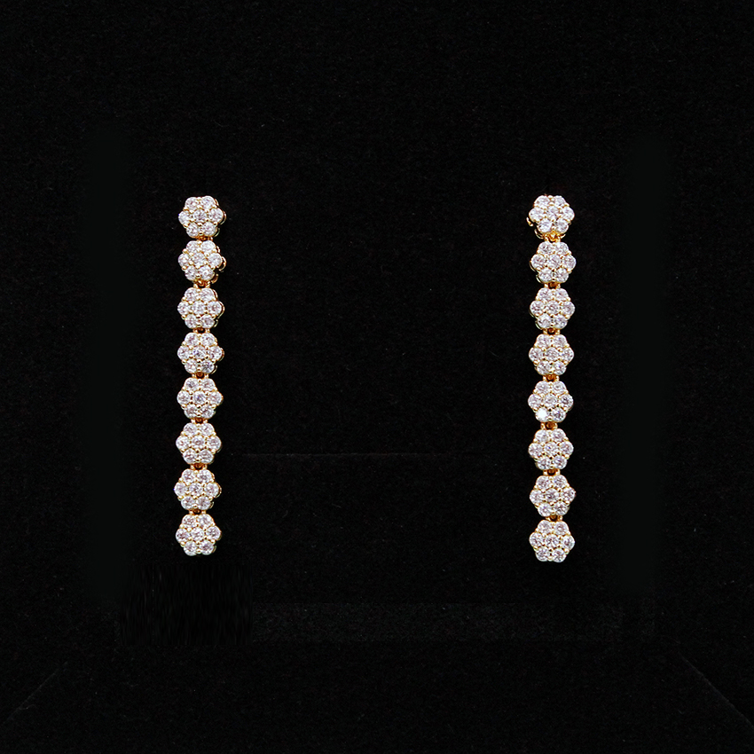 플라워 파베 큐빅 골드 플레이팅 드롭 귀걸이 Earrings - 메인 이미지