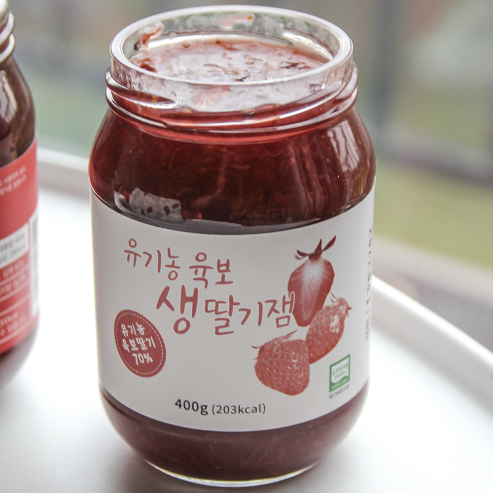 겨울을 견디고 봄에야 수확하는 육보 딸기로 만든 유기농 딸기잼 400g 2개 - 상품 이미지