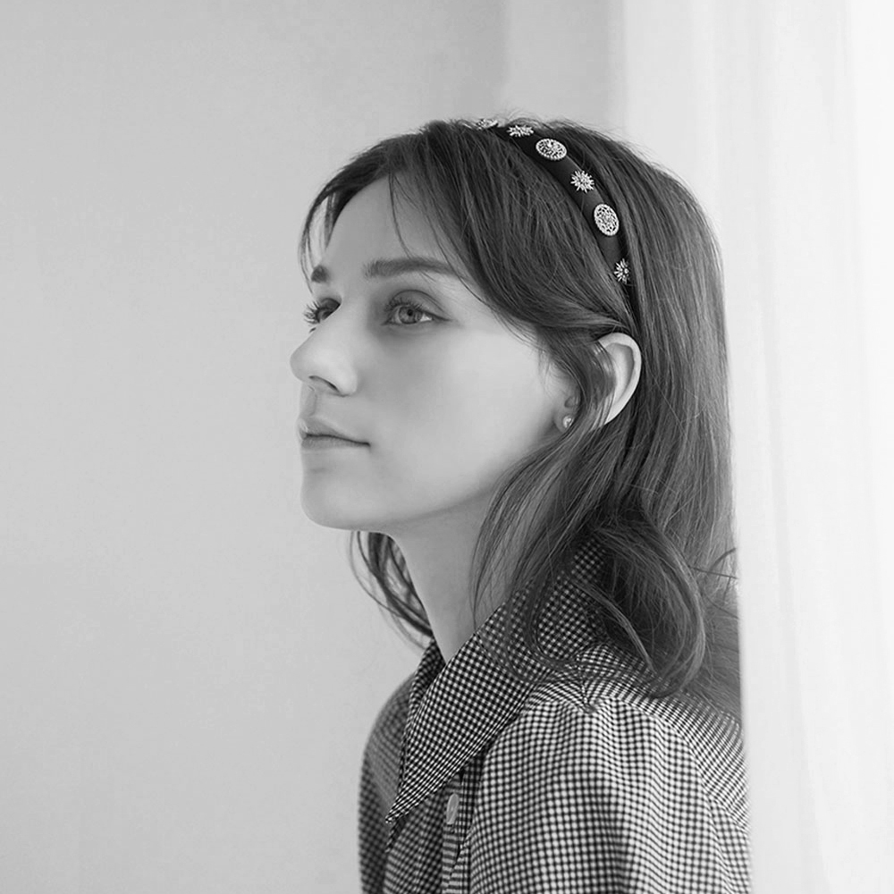 루드 클래식 큐빅 벨벳 헤어밴드 머리띠 L20WFAC36