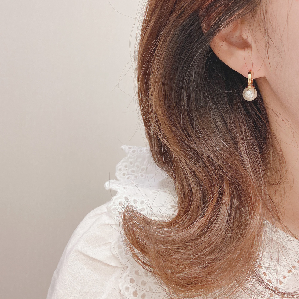 14K금침 수아벨 단아한 진주 원터치 링 드롭 혼주 한복 웨딩 겨울 하객룩 귀걸이 - 상세 이미지 3