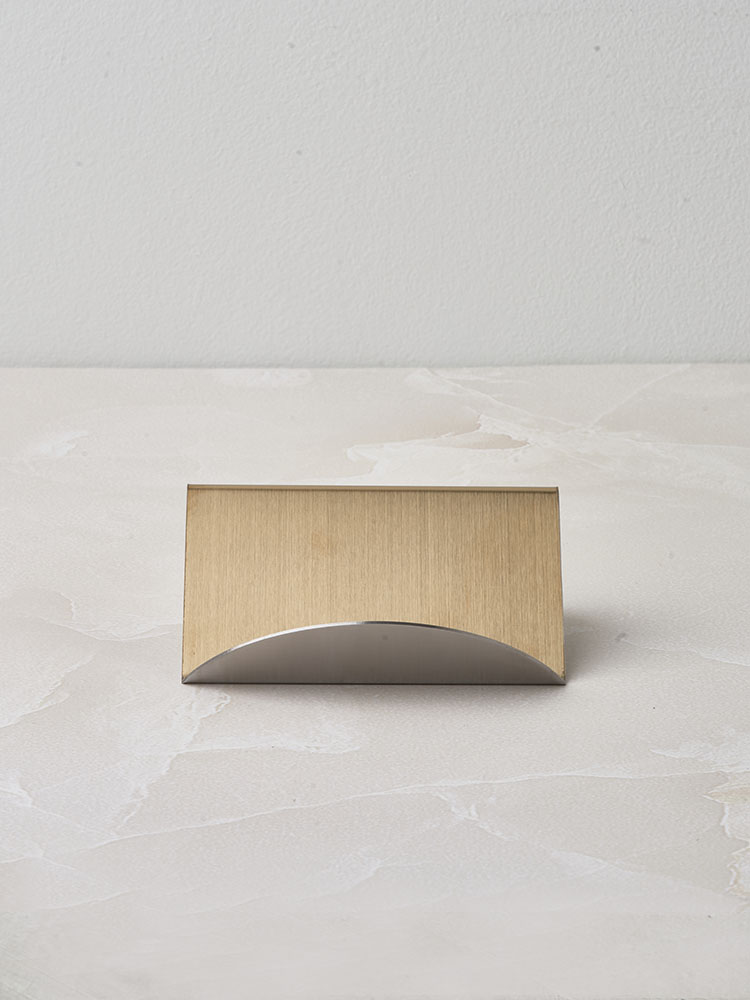 라운드 메탈 골드 명함꽂이 거치대 홀더(이니셜각인) 이미지 4