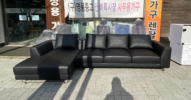 벤스천연가죽카우치소파_01.jpg