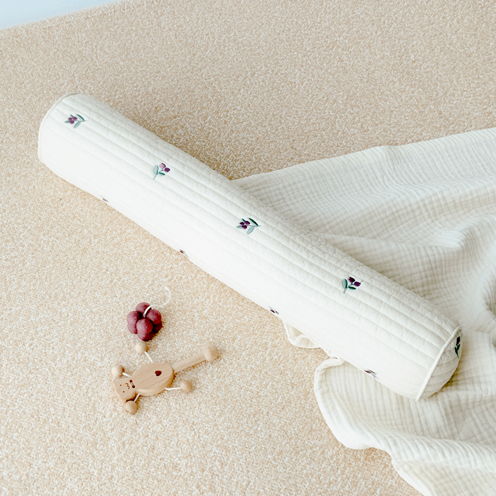 마롤로뜨 100수 누빔 자수 아기 바디필로우 죽부인 베개 롱쿠션 애착베개 - 메인 이미지