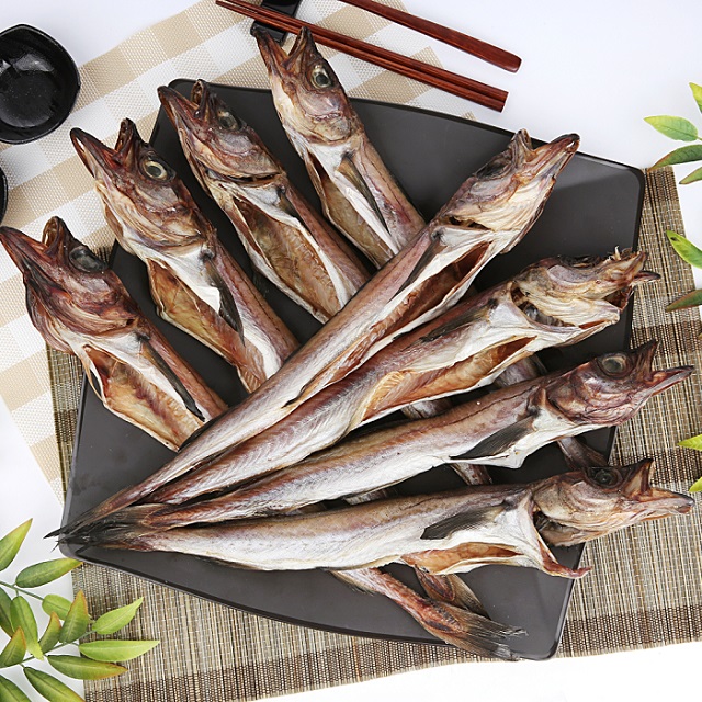 [잘 말린] 쫄깃한 반건조 코다리 45cm 말린명태 업소용 조림 찜용 개별포장 350g, 8개