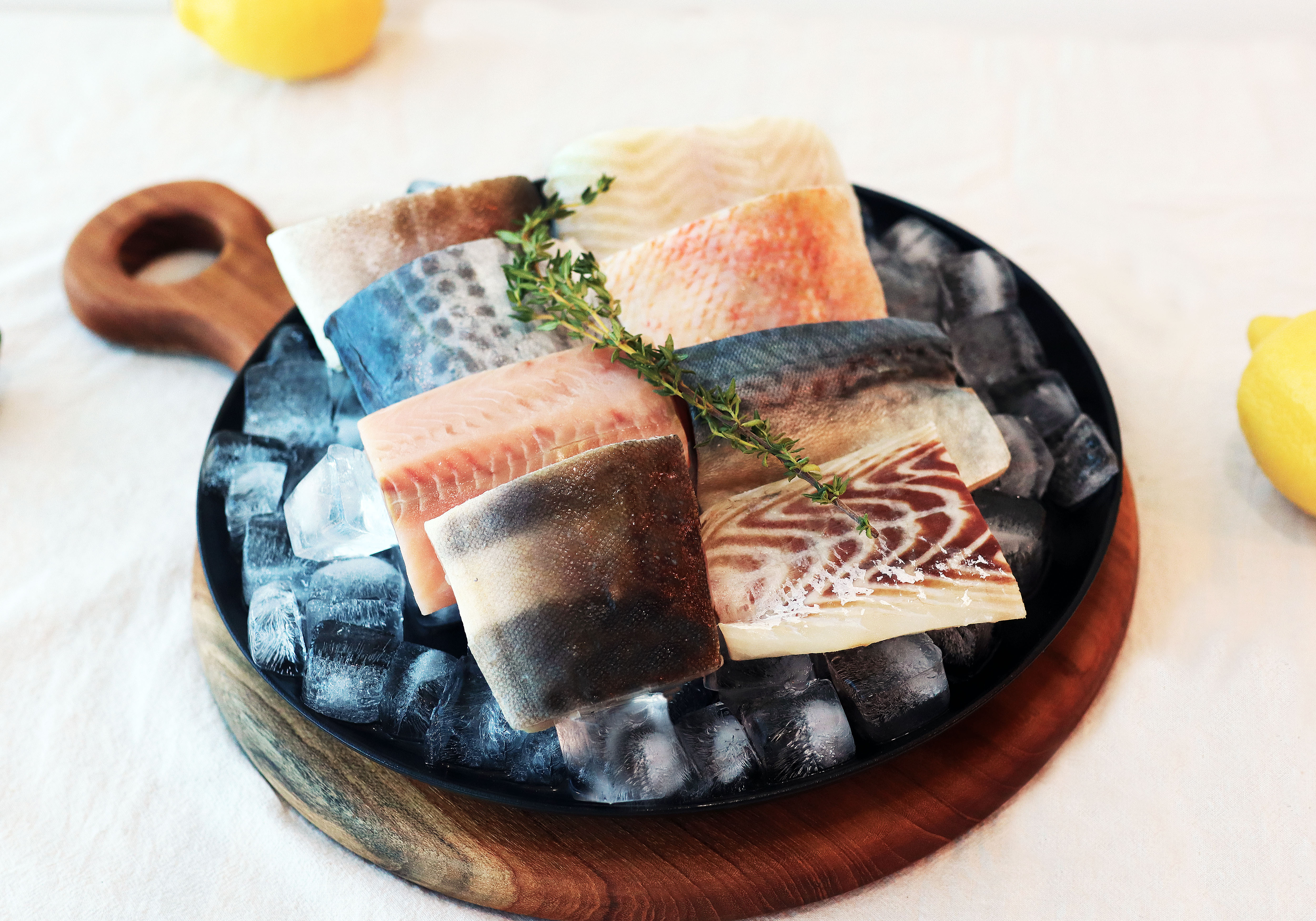 생선파는언니 순살 고등어 외 8종 / 삼치 가자미 대구 연어 도미 임연수어 300 g   간편 생선 가시제거 순살생선 아이생선