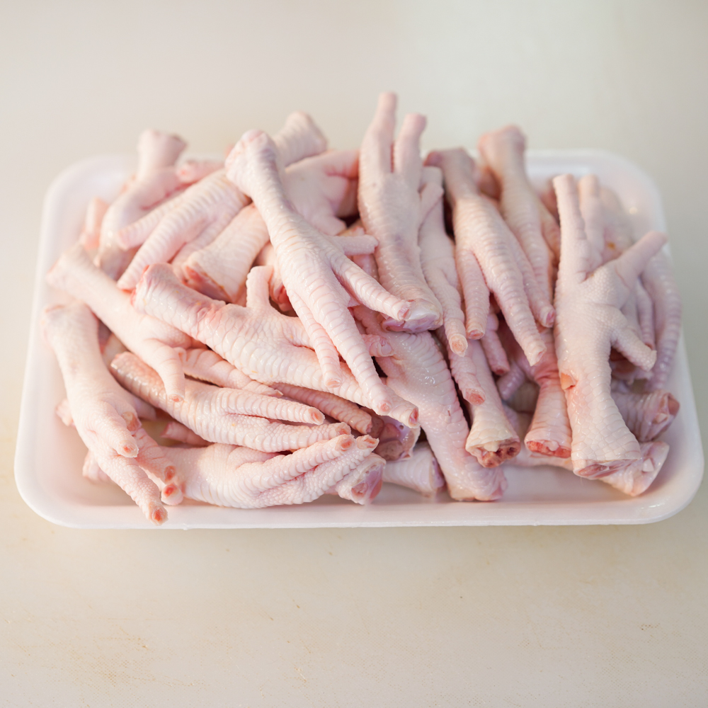 [수원 전지역 배달] 쫀득쫀득 생 닭발 (육계) 1kg [화서 올품닭집] : 동네시장 장보기