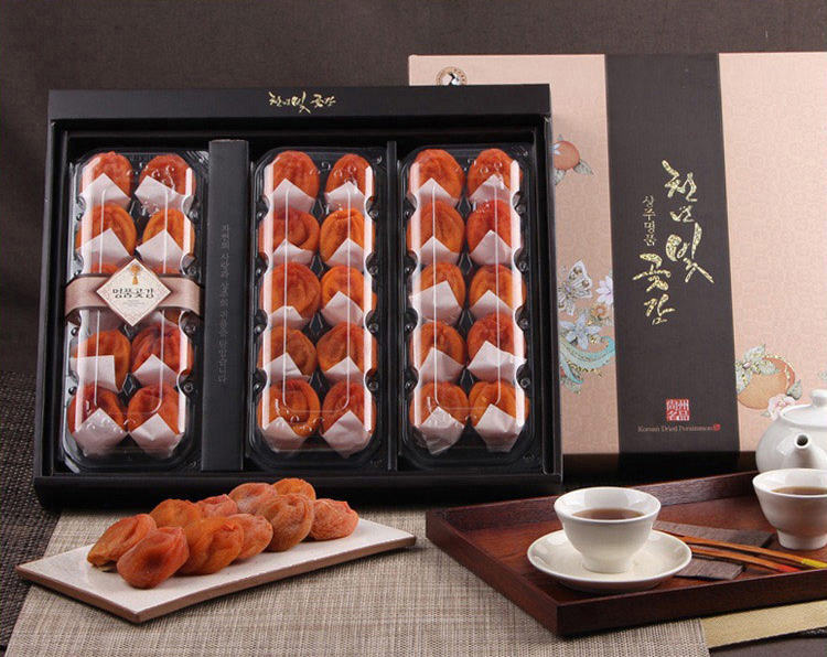 천년빛곶감 상주곶감 봉황자수 반건시 30구 - 상품 이미지