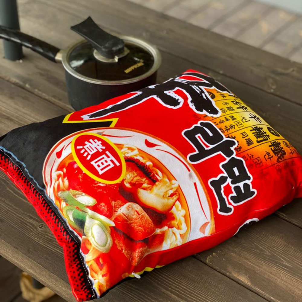인싸템 패러디 라면 쿠션 양털 무릎 담요 - 상세 이미지 2