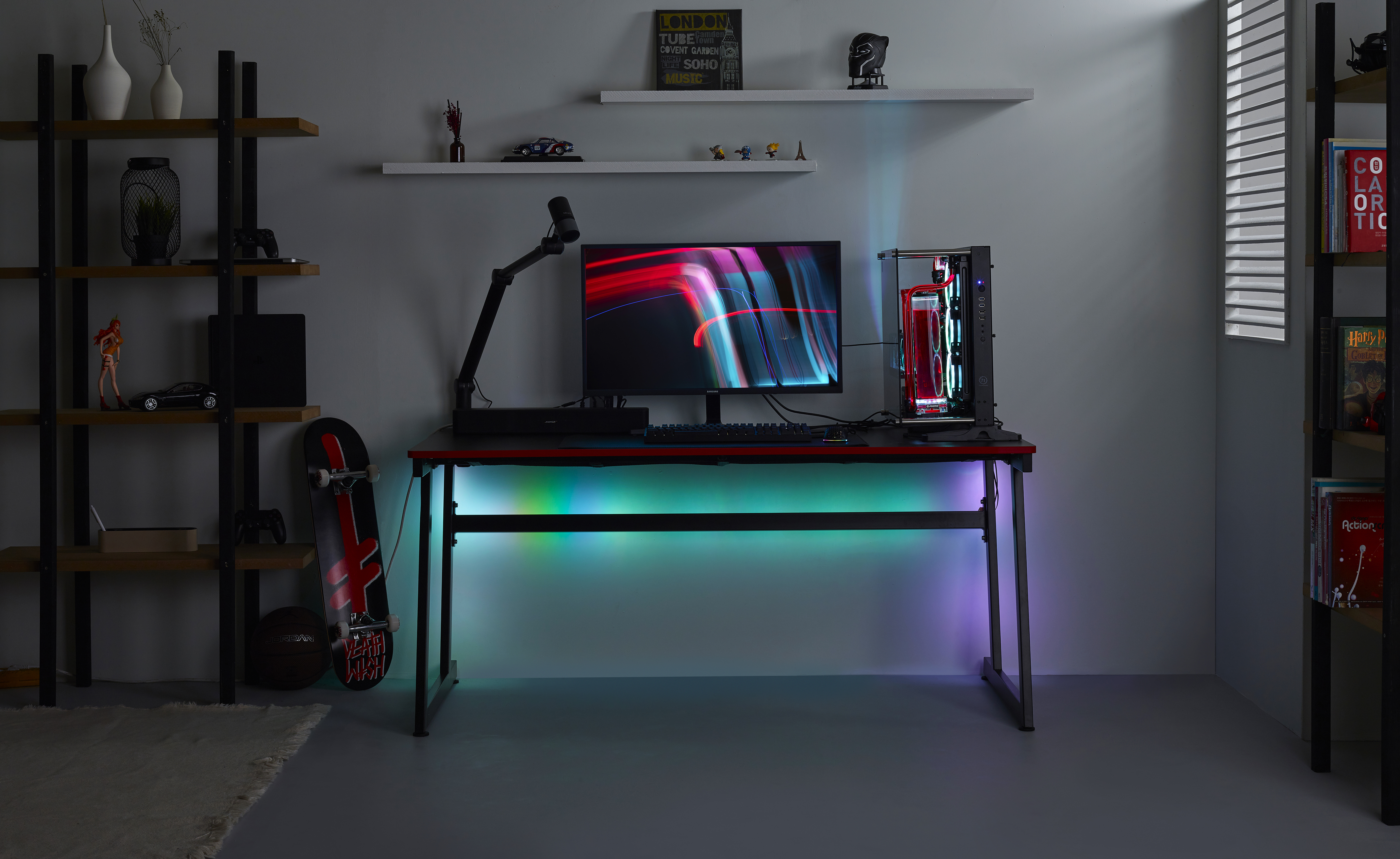 제닉스 ARENA-X ZERO DESK 1600 블랙 1인용 컴퓨터 게이밍책상